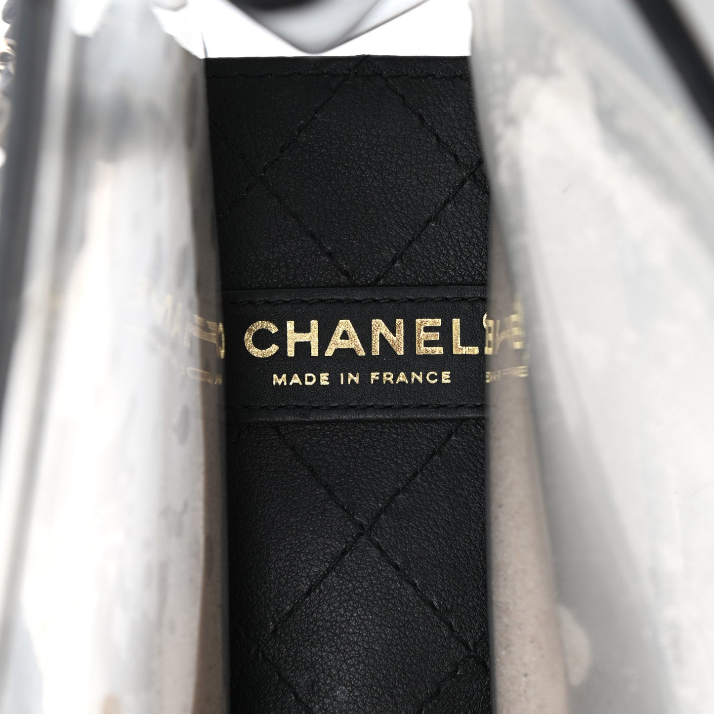 Lambskin PVC Medium Coco Sand Flap Black