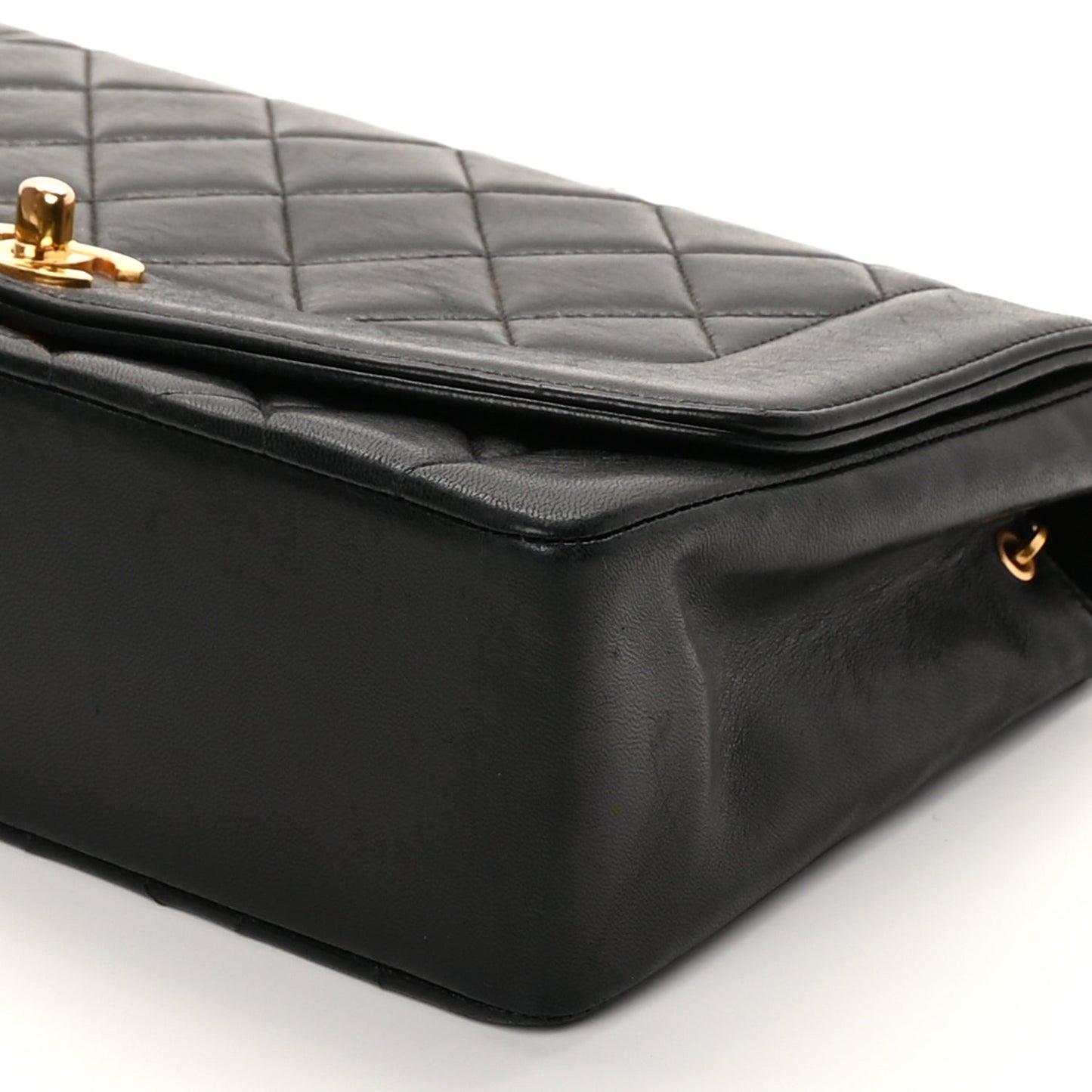 Lambskin Quilted Medium Single Flap Black