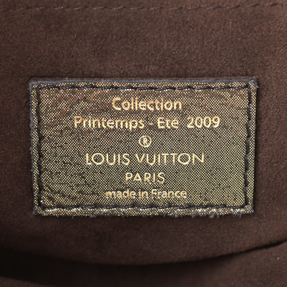 Louis Vuitton Monogram Kalahari GM 6 of 11