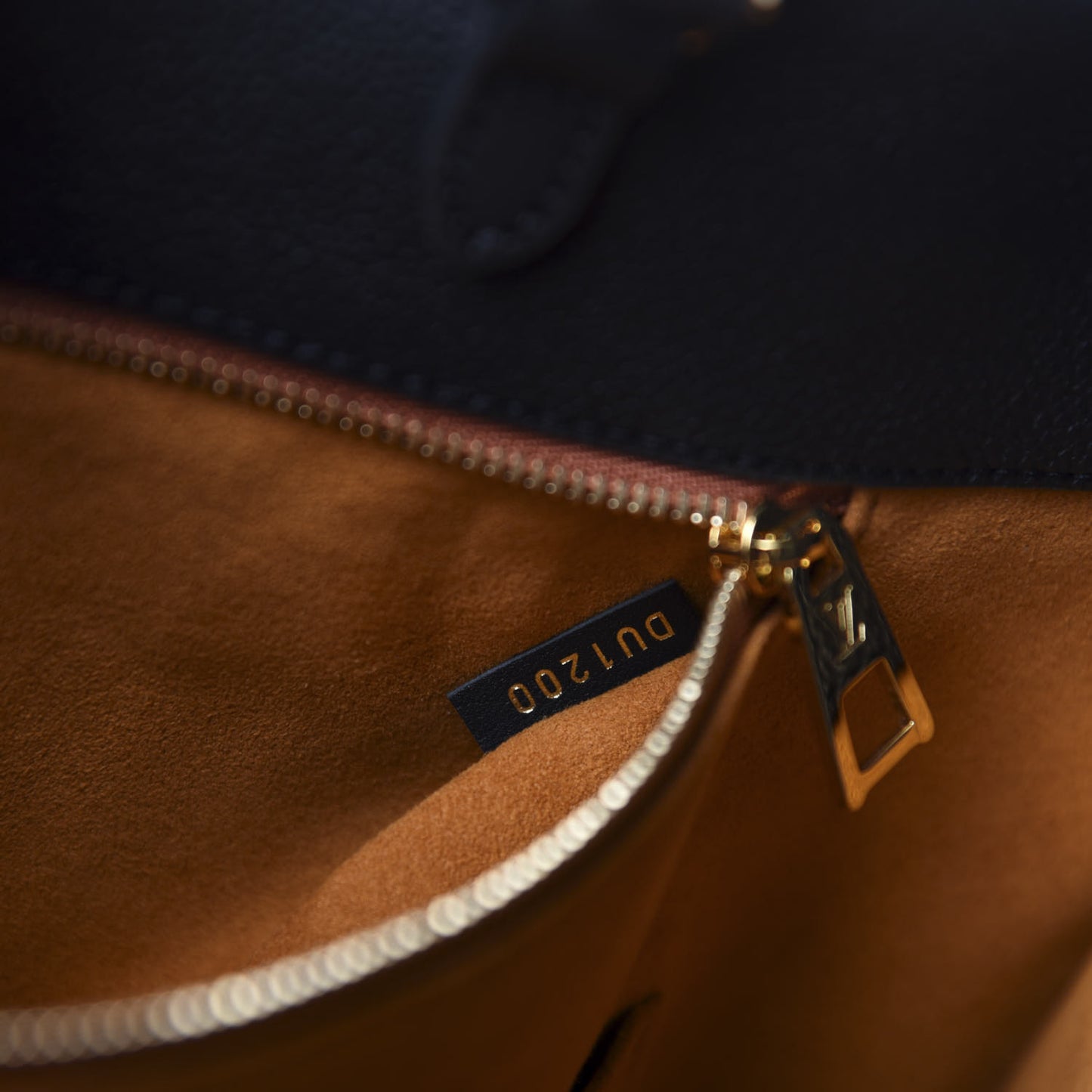 Empreinte Monogram Giant Onthego GM Black