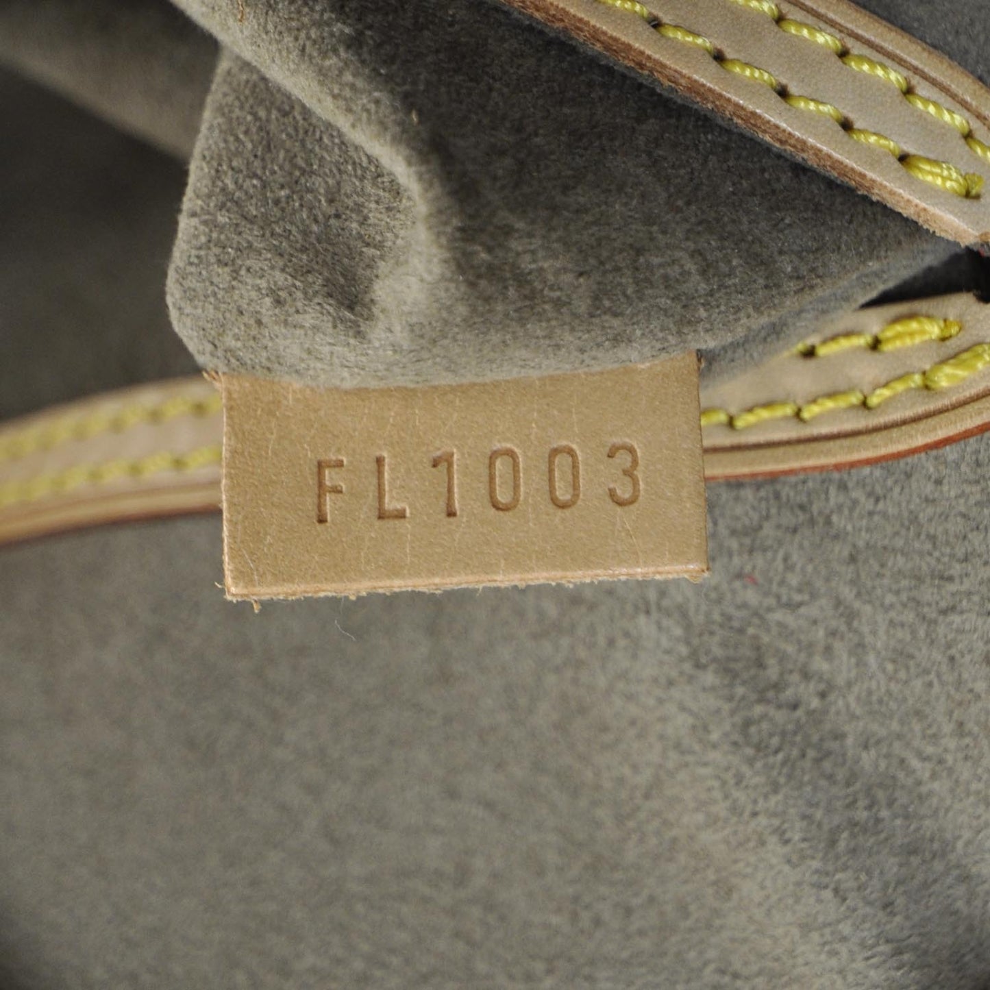 Monogram Multicolor Alma Black