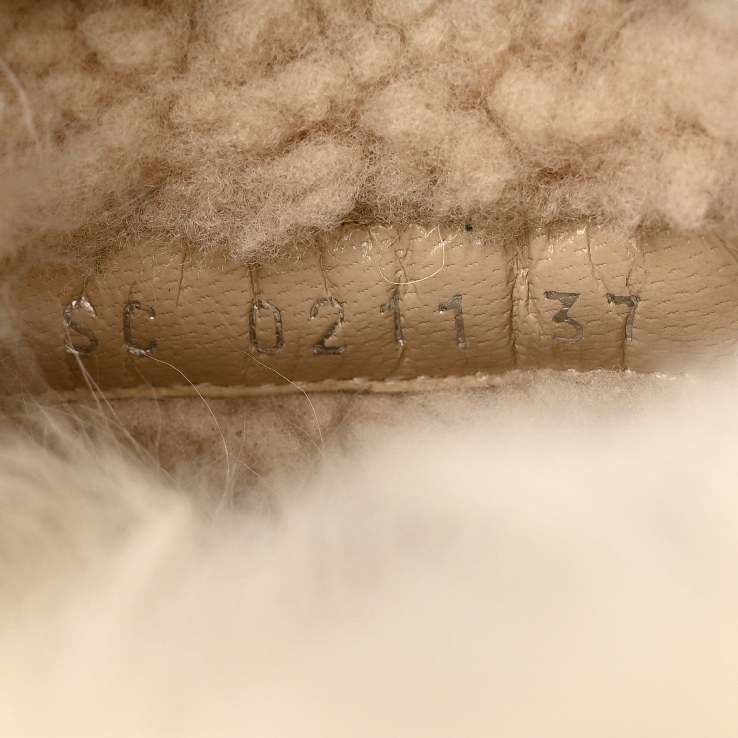 Louis Vuitton Calfskin Monogram Lambswool Winterbreak Comfort Clogs 37 Black 7 of 13