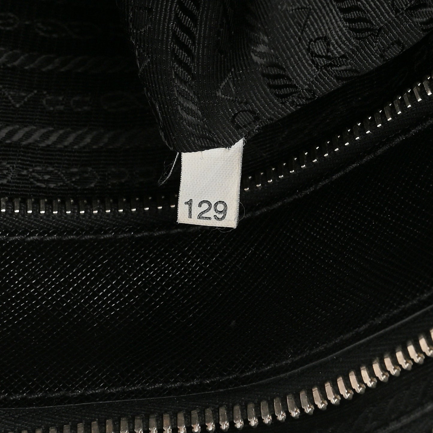 Saffiano Small Galleria Double Zip Tote Black