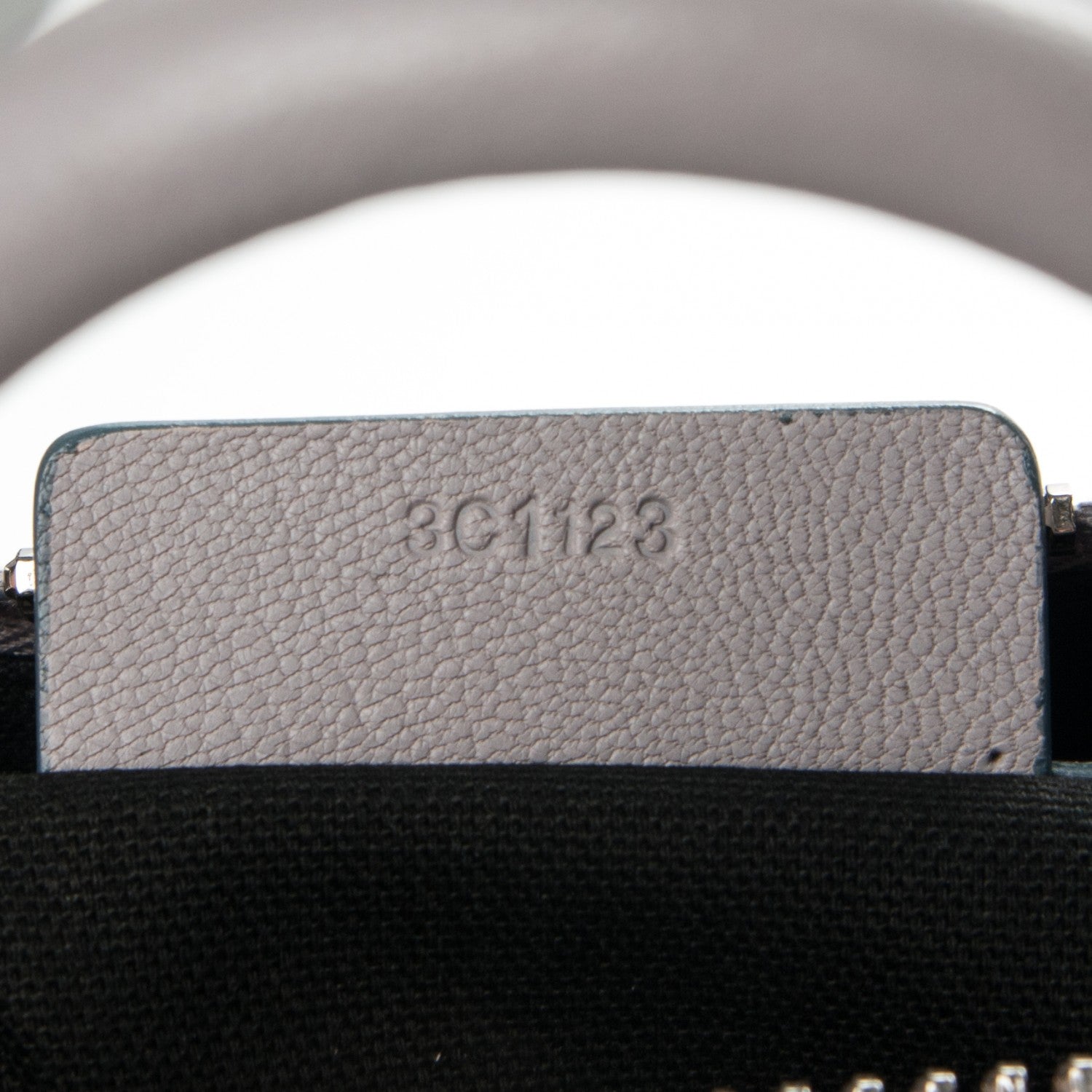 Givenchy Sugar Goatskin Medium Antigona Pearl Grey 7 of 7