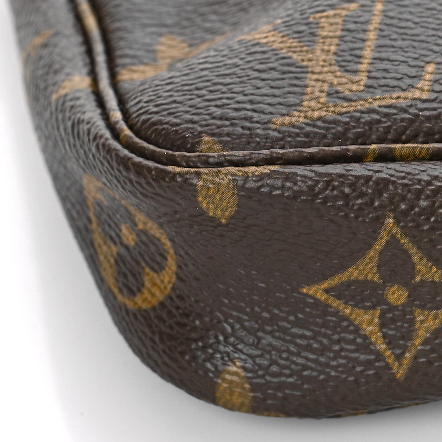 Louis Vuitton Monogram Pochette Accessories 8 of 10