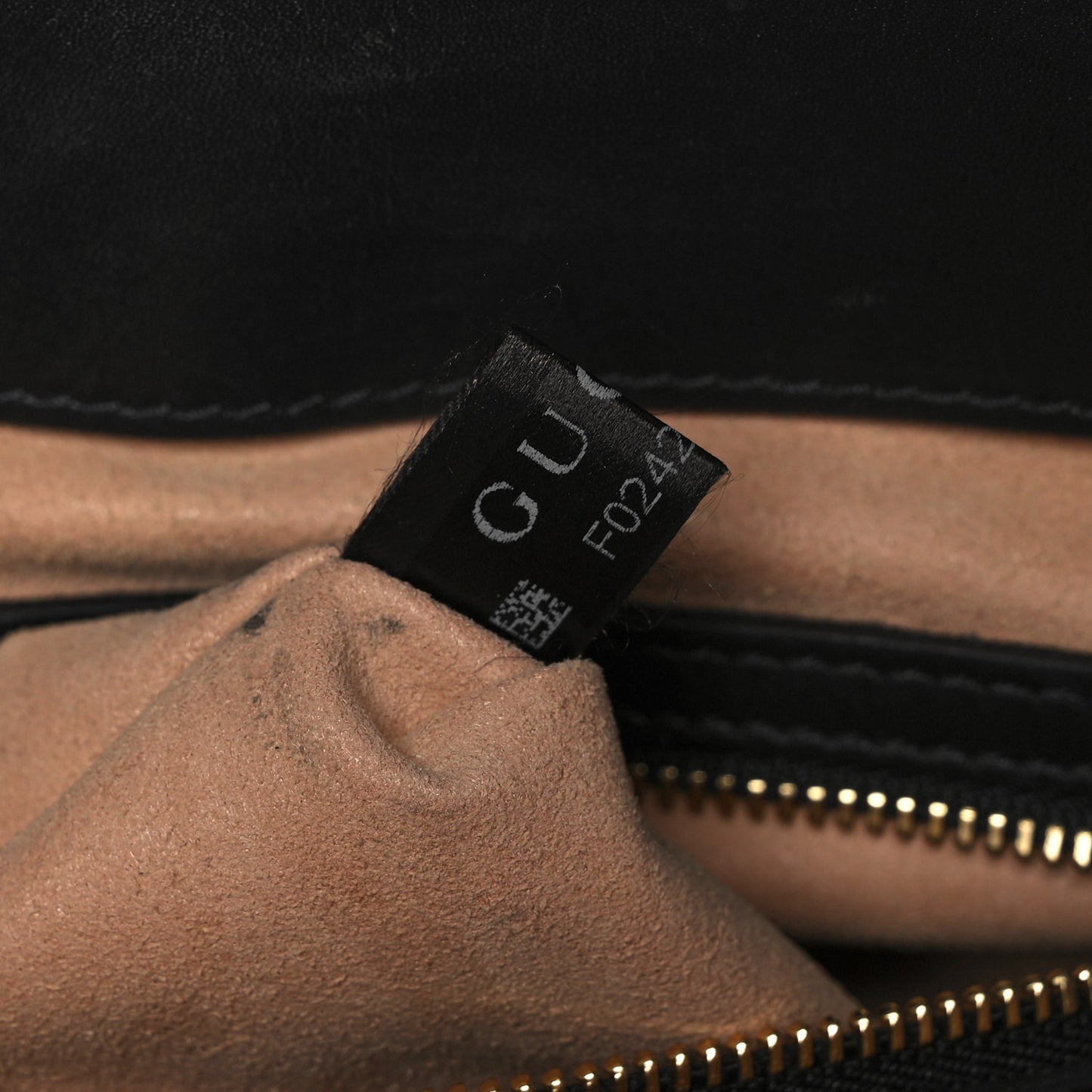 GG Supreme Monogram Bees Medium Padlock Tote Beige Oro Black