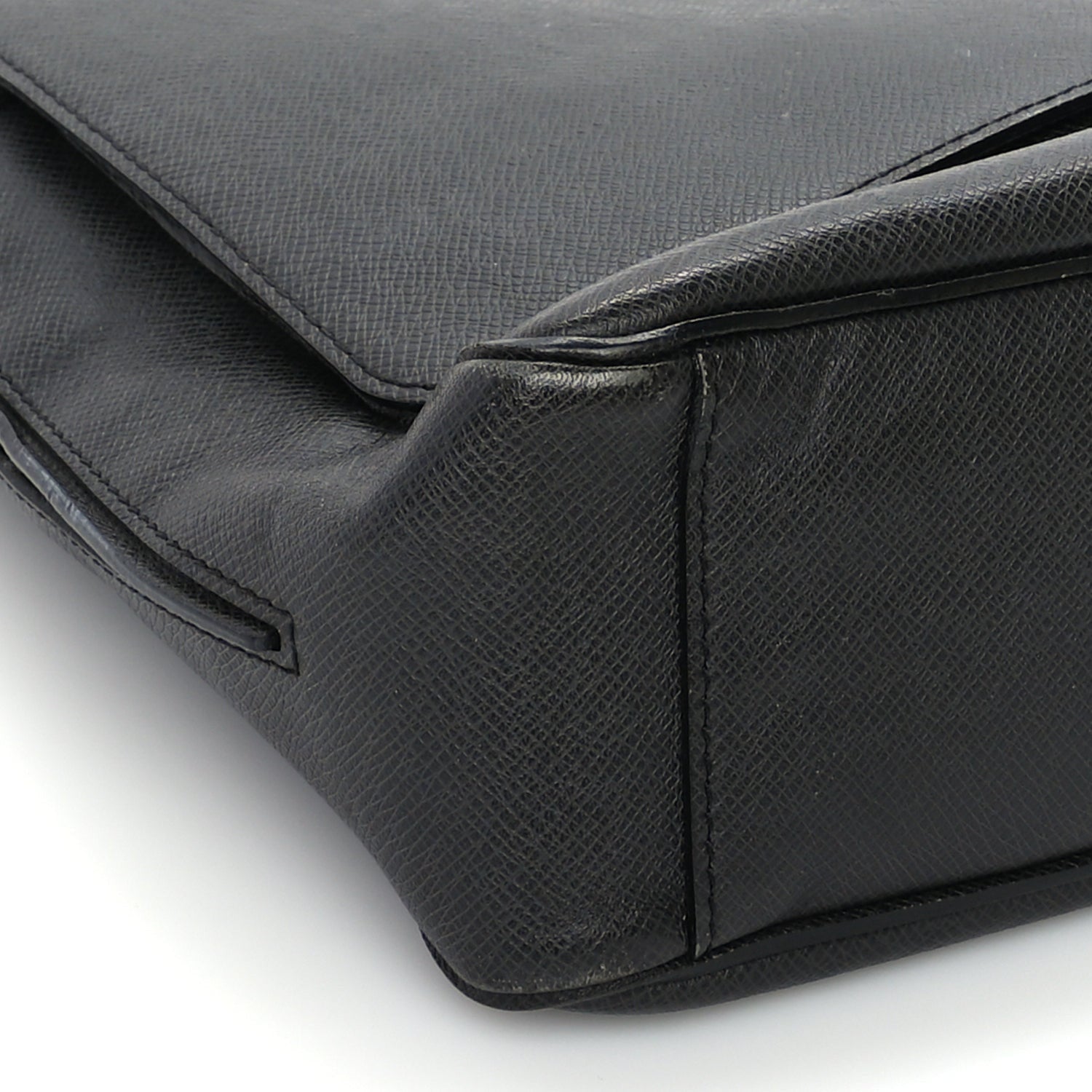 Louis Vuitton Taiga Roman MM Messenger  Ardoise 8 of 8