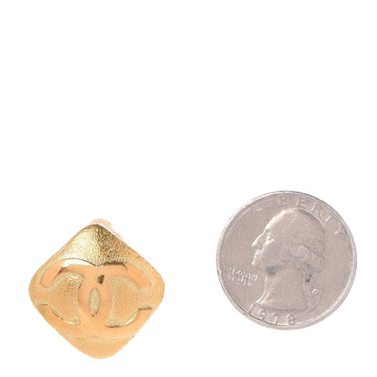 Chanel CC Square Clip On Earrings Gold 2 of 5