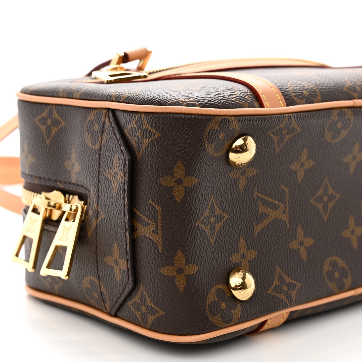 Louis Vuitton Monogram Cite 8 of 9