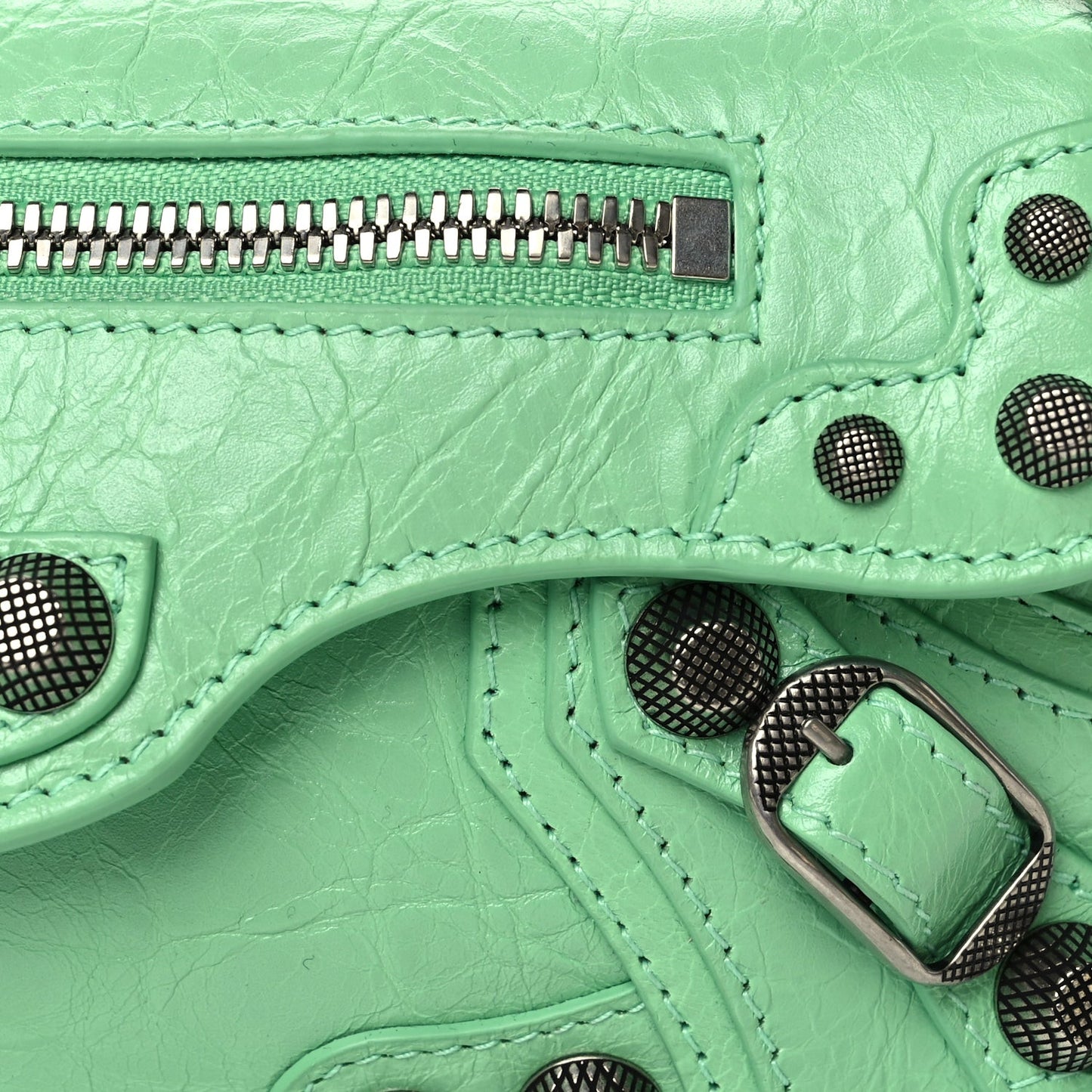 Agneau Arena Le Cagole Sling Bag XS Green