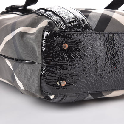 Burberry Nylon Beat Check Lowry Black 8 of 9