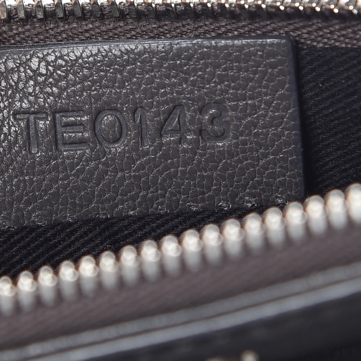 Givenchy Sugar Goatskin Medium Antigona Pouch Elephant Grey 7 of 8