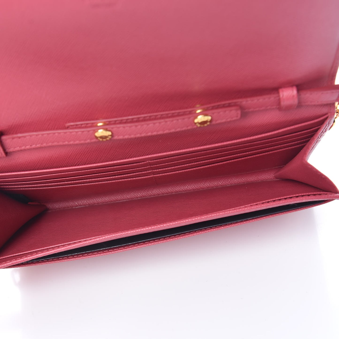 Saffiano Metal Oro Chain Wallet Peonia