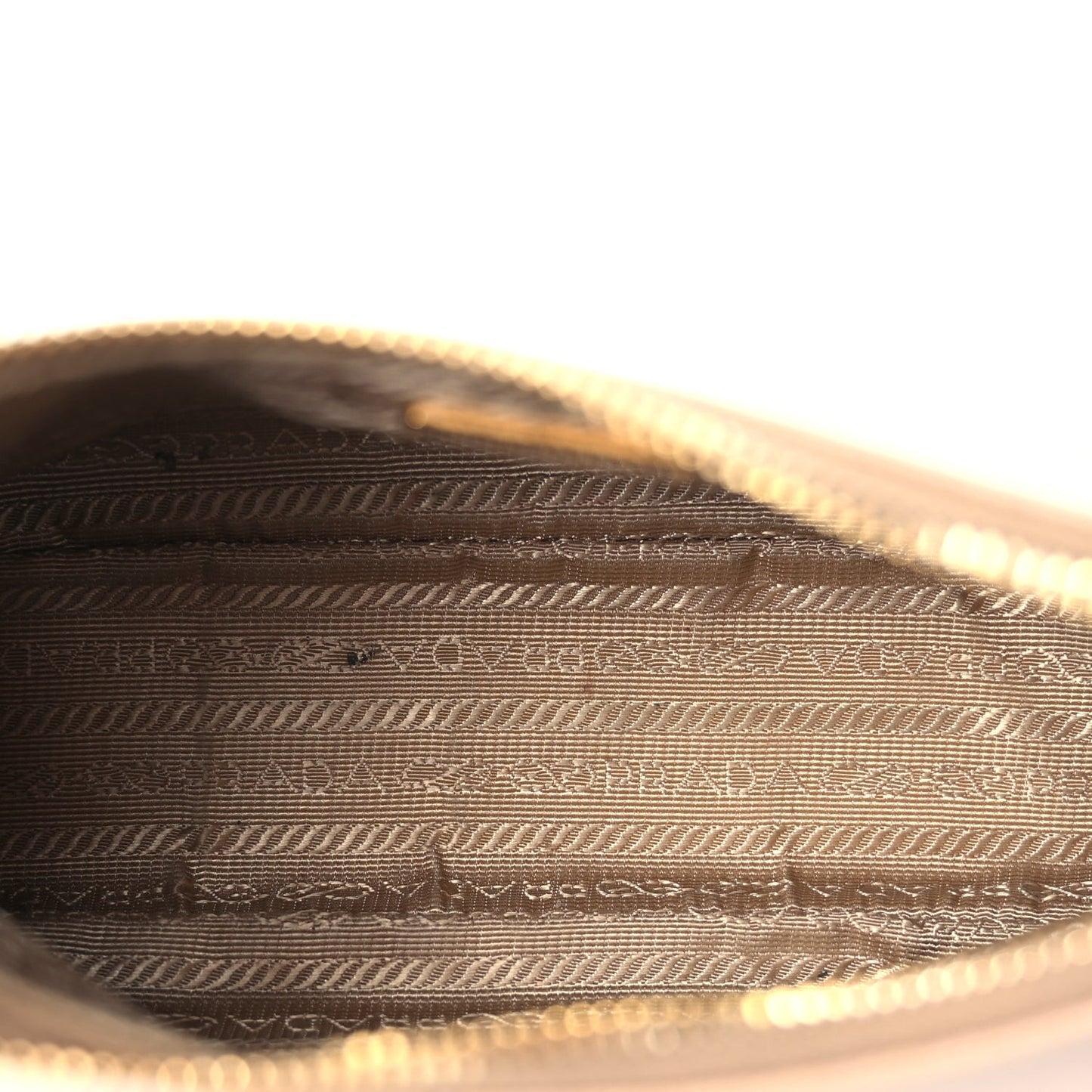Saffiano Re-Edition 2005 Shoulder Bag Cammeo Beige