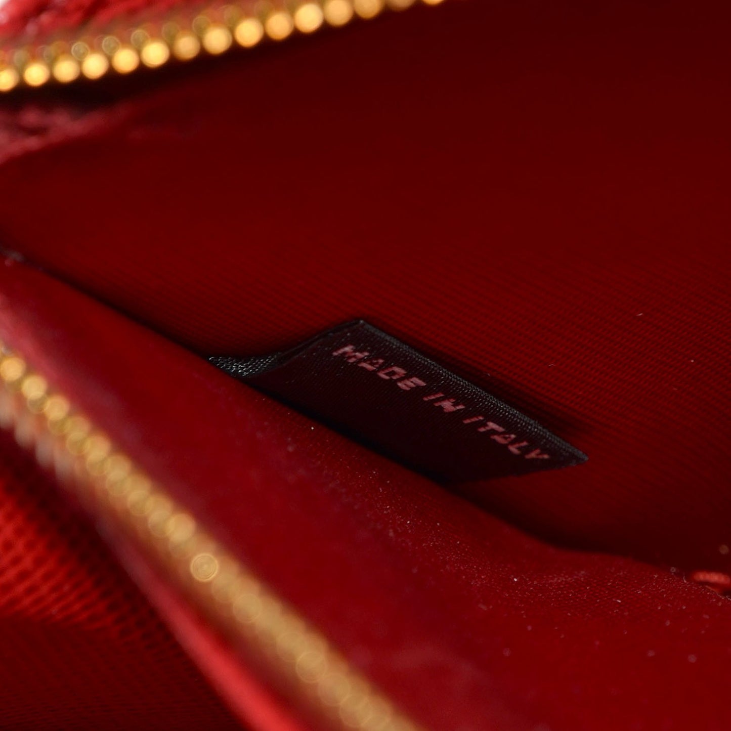 Saffiano Metal Zip Around Wallet Fuoco