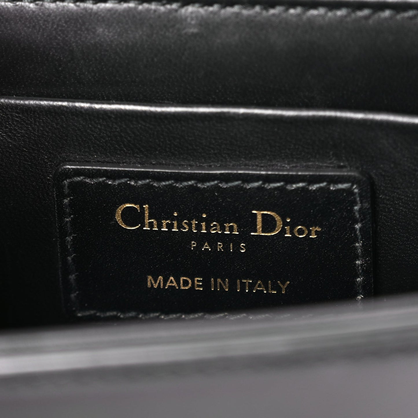 Smooth Calfskin 30 Montaigne Box Bag Black