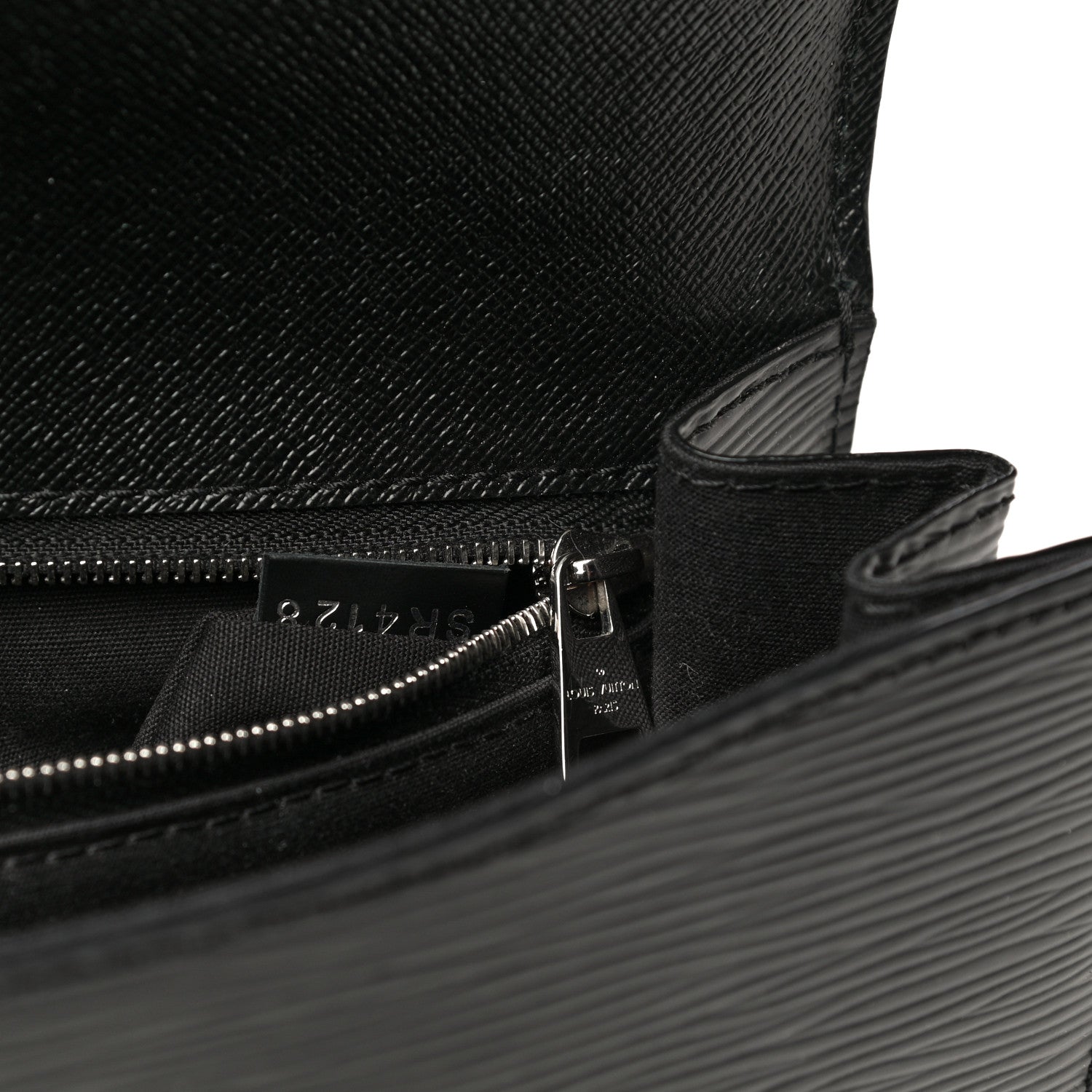 Louis Vuitton Epi Clery Black 7 of 10