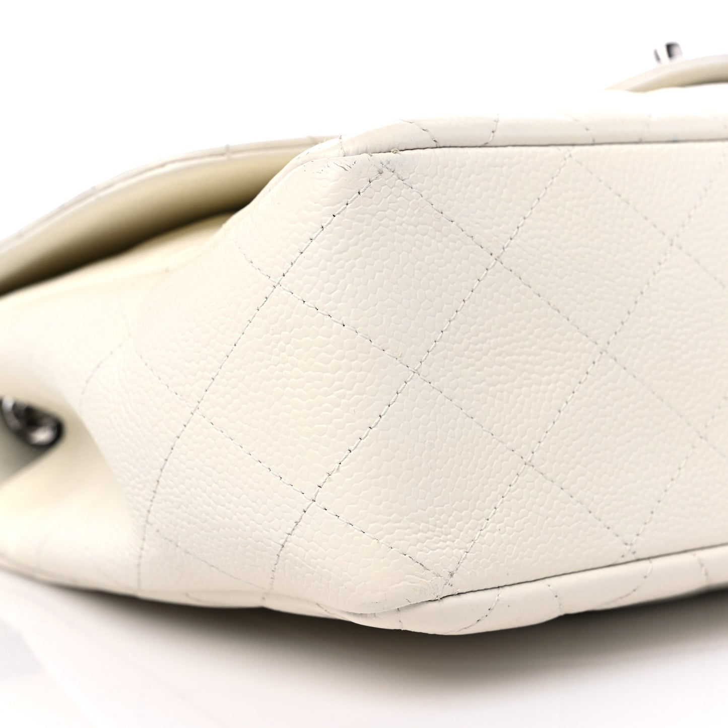 Caviar Quilted Jumbo Single Flap White
