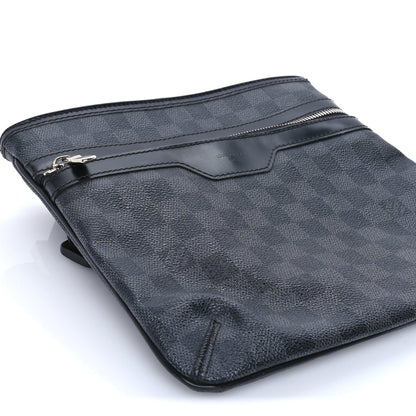 Louis Vuitton Damier Graphite Thomas 7 of 7