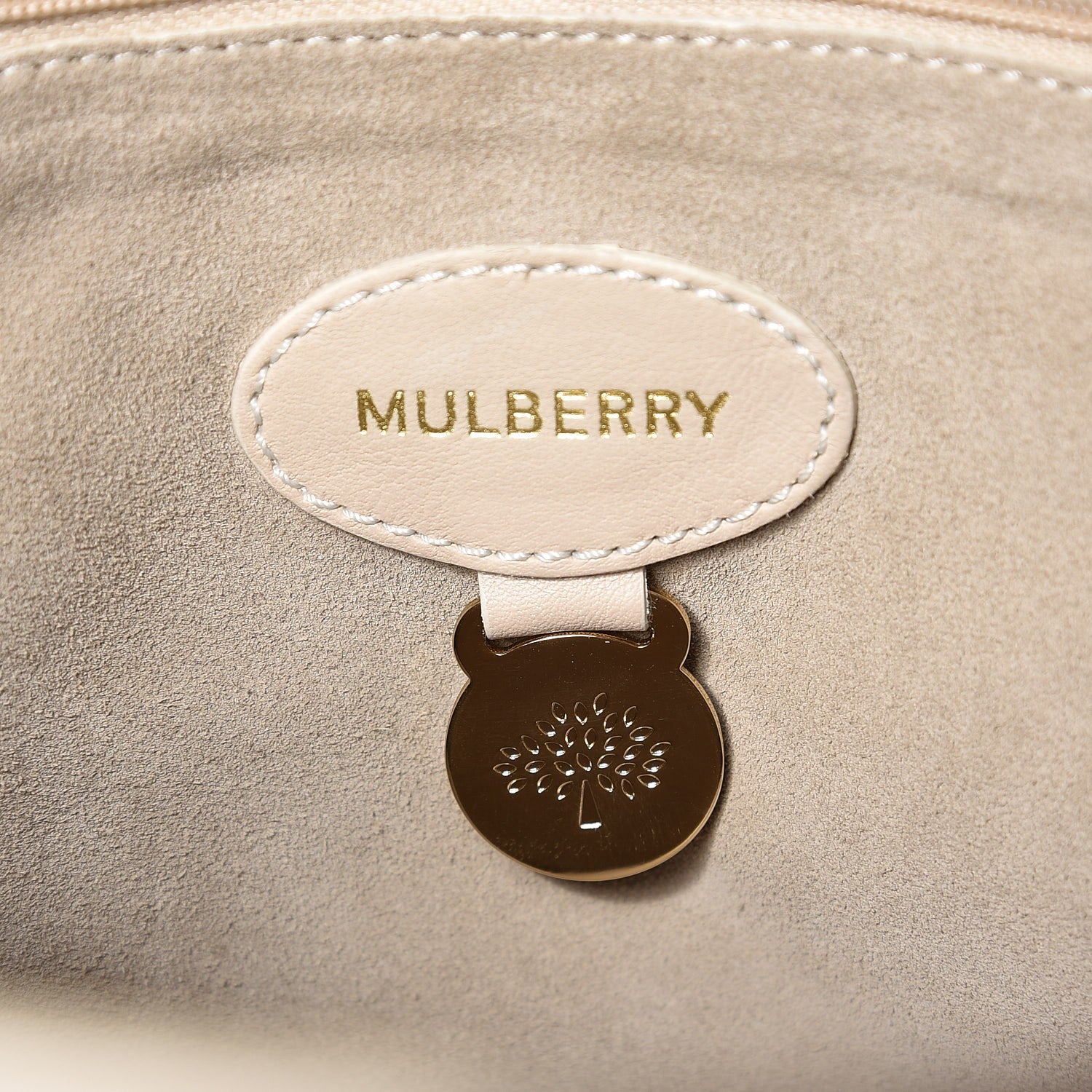 Mulberry Smooth Touch Oversized ZigZag Alexa Snowball White 6 of 8