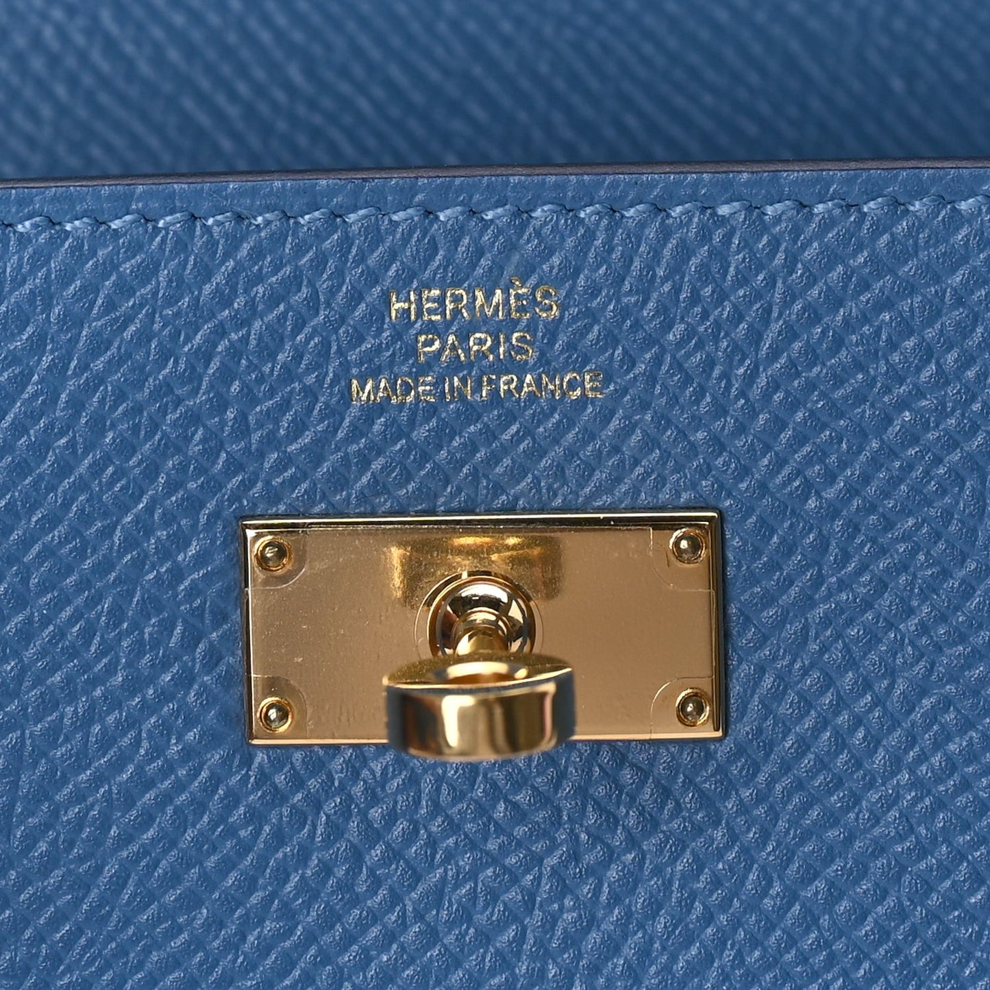 Epsom Kelly Longue Wallet  Bleu Azur