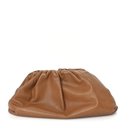 Bottega Veneta Smooth Butter Calf The Pouch Oversized Clutch Cammello 1 of 9