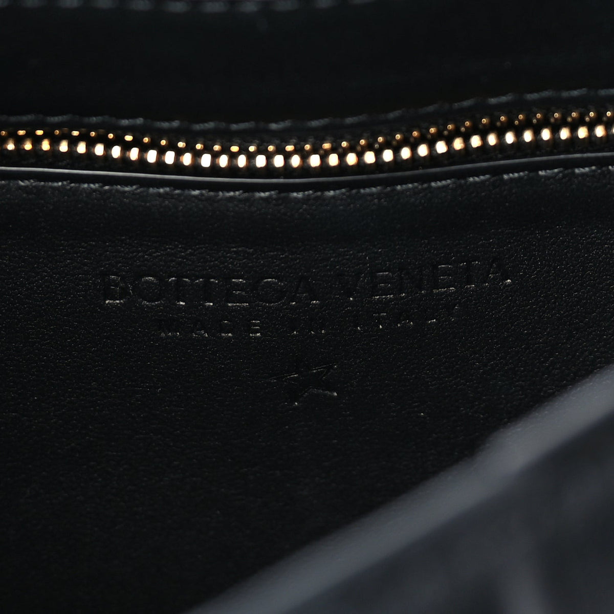 Bottega Veneta Lambskin Maxi Intreccio Padded Chain Cassette Crossbody Bag Black 5 of 8