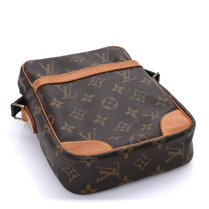 Louis Vuitton Monogram Danube 21 3 of 7