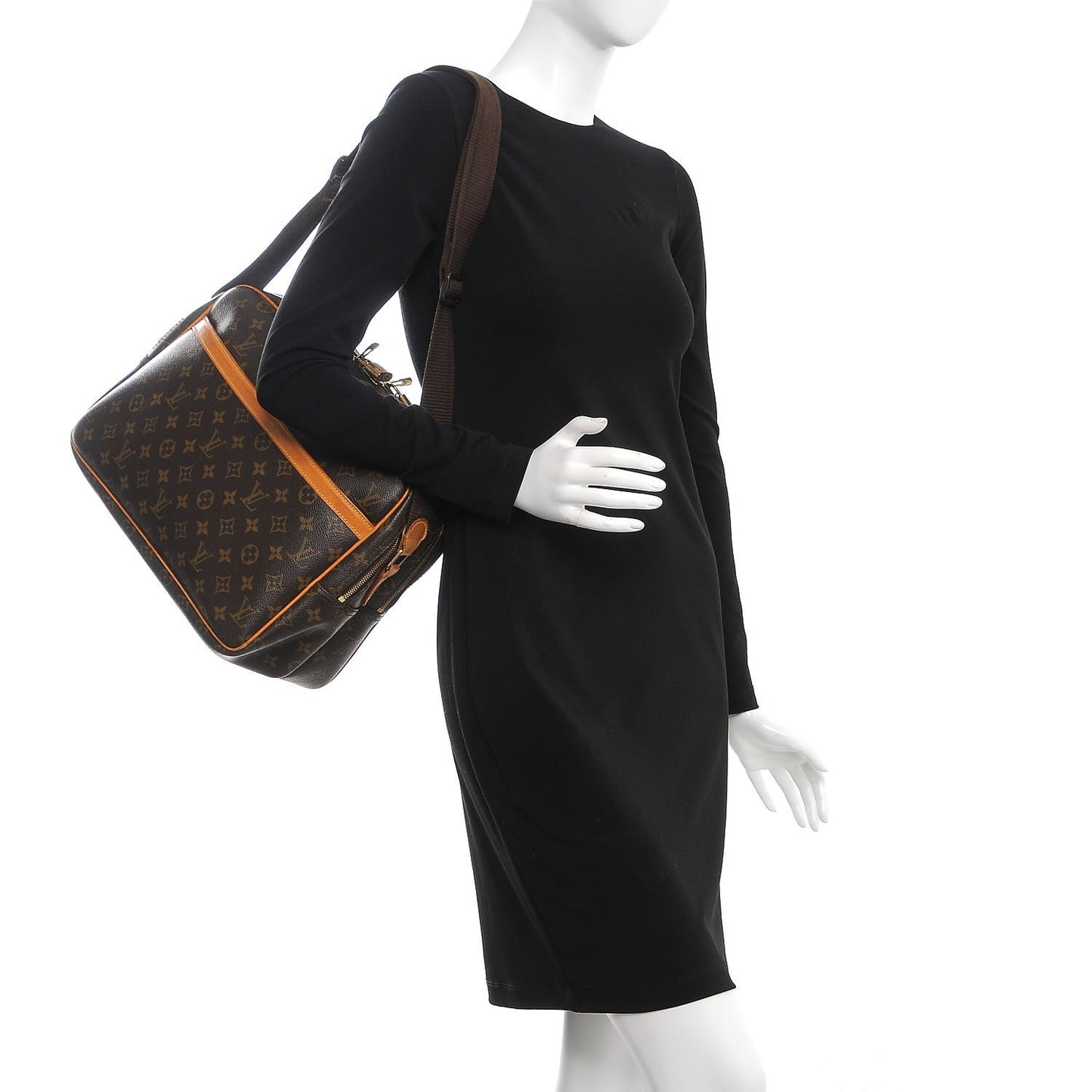 Monogram Reporter GM