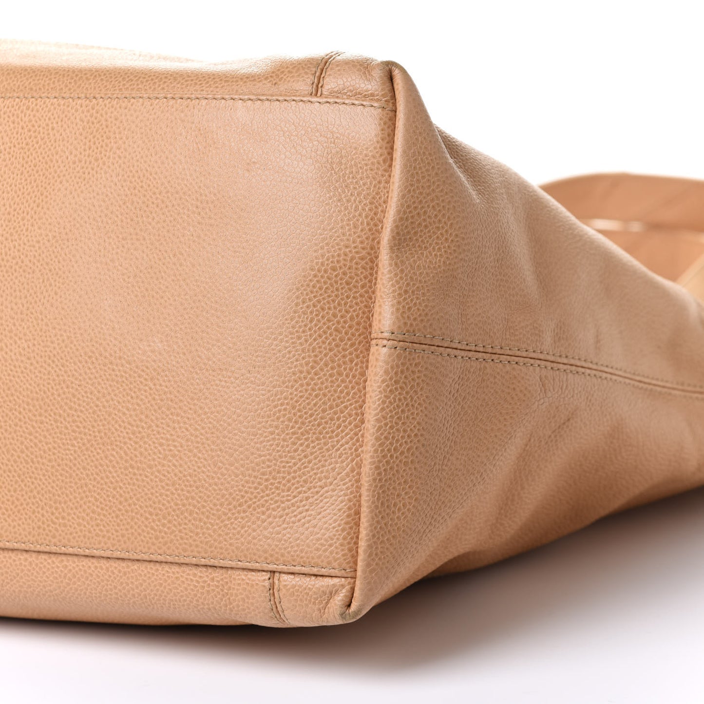 Caviar CC Shoulder Bag Beige