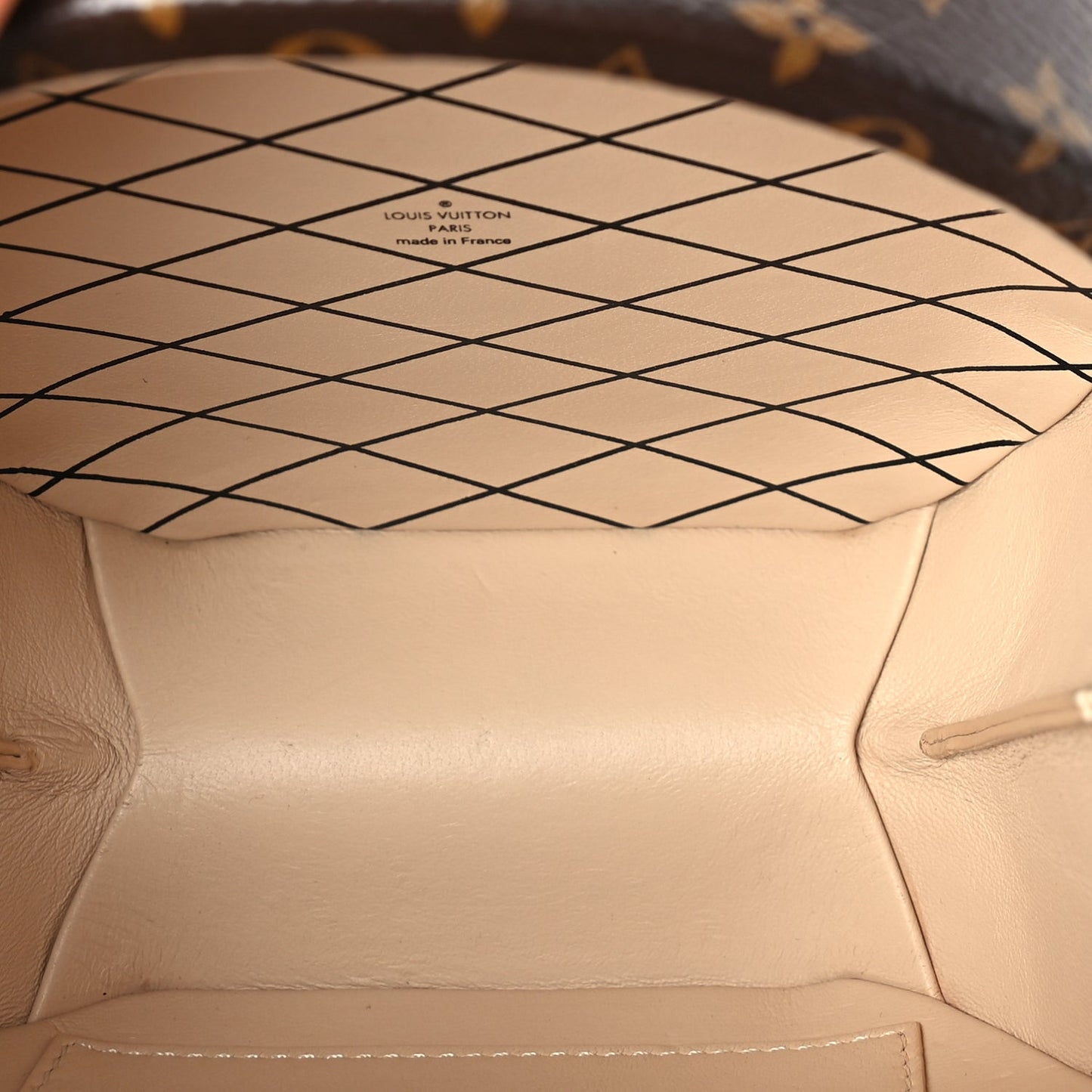 Monogram Petite Boite Chapeau
