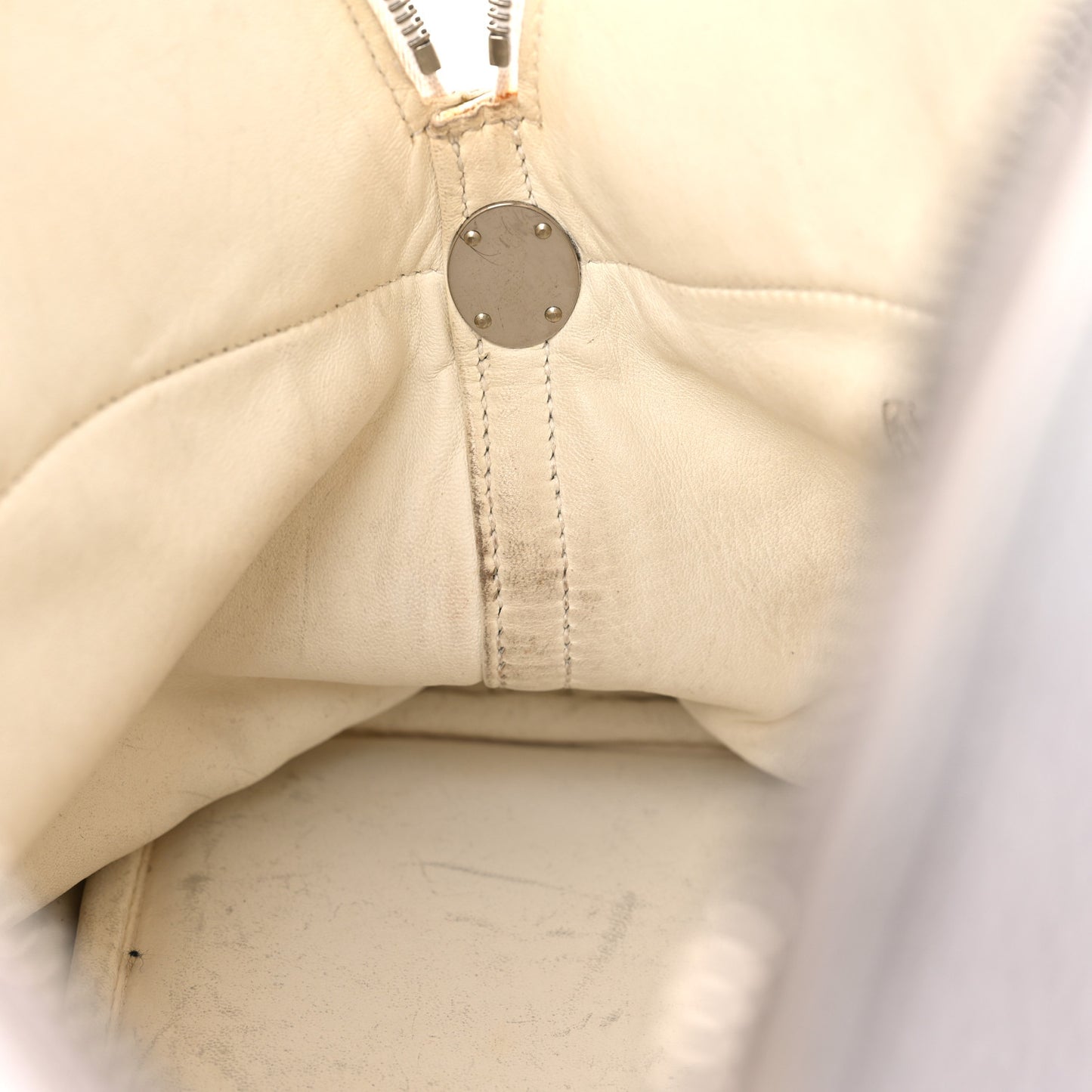 Taurillon Clemence Bolide 35 White