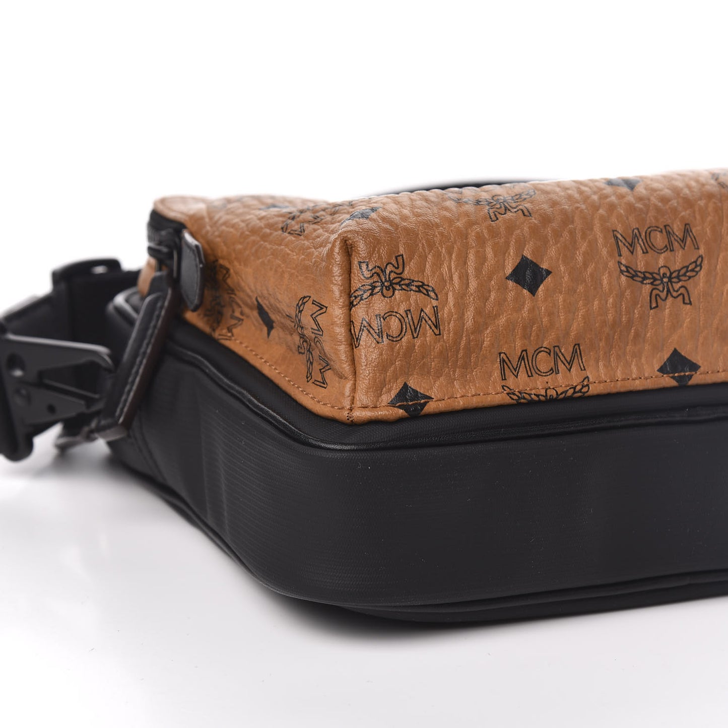 Visetos Square 1976 Crossbody Bag Cognac Black