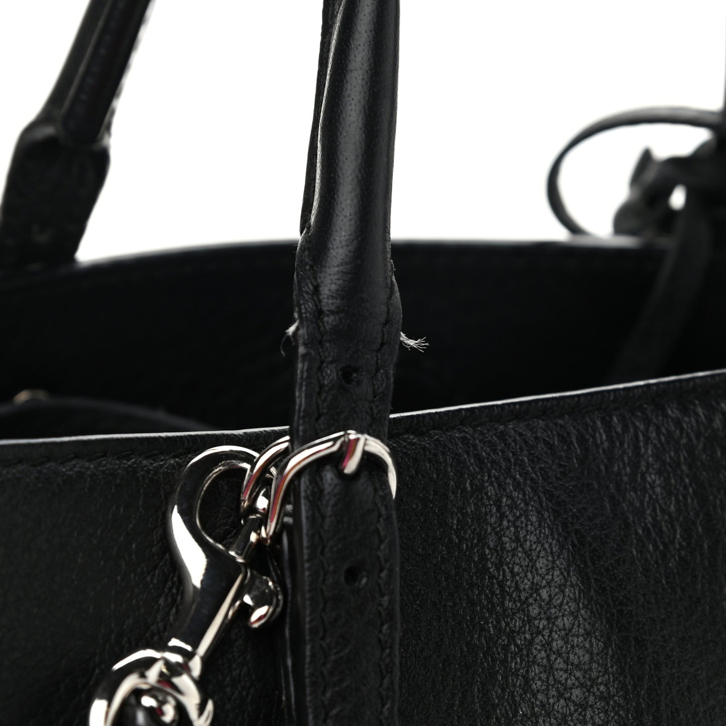 Veau Papier A6 Zip Around Tote Black