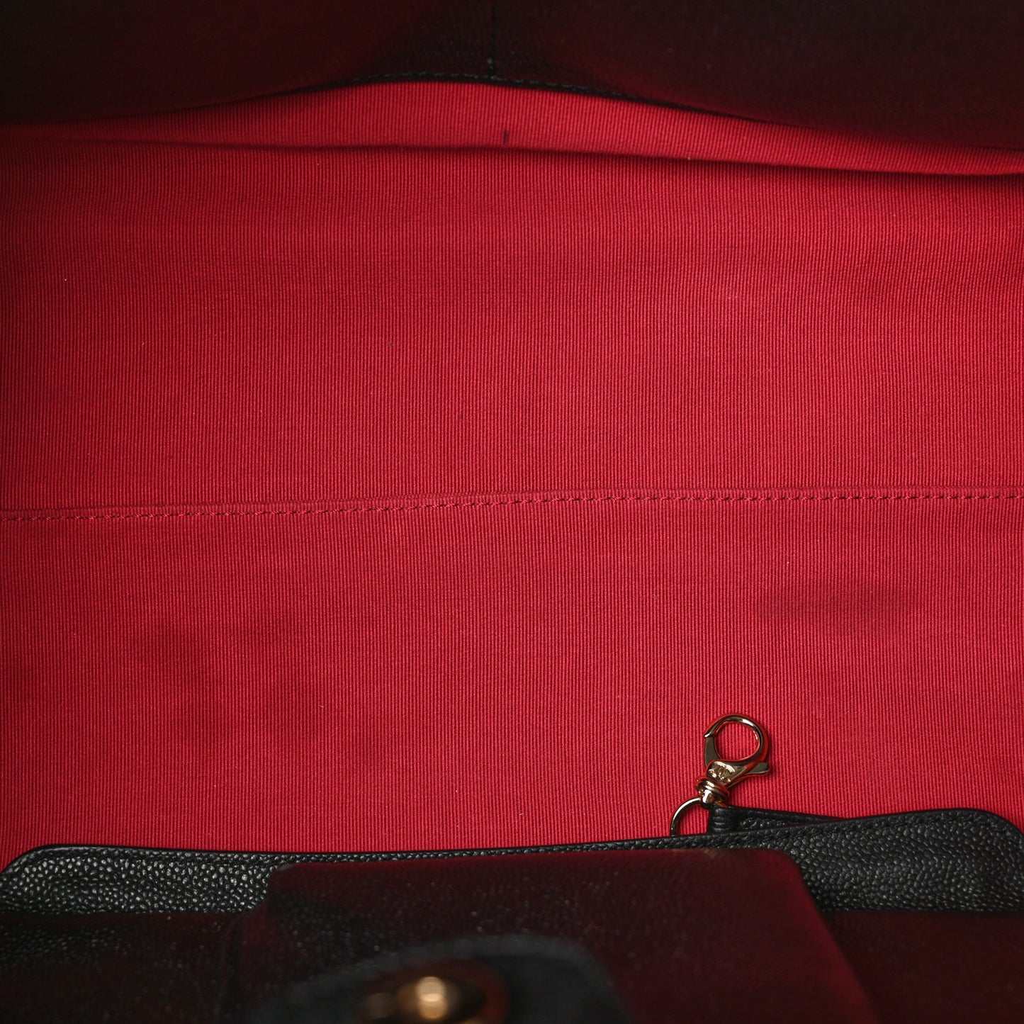 Caviar Quilted Large Shopping Tote Black