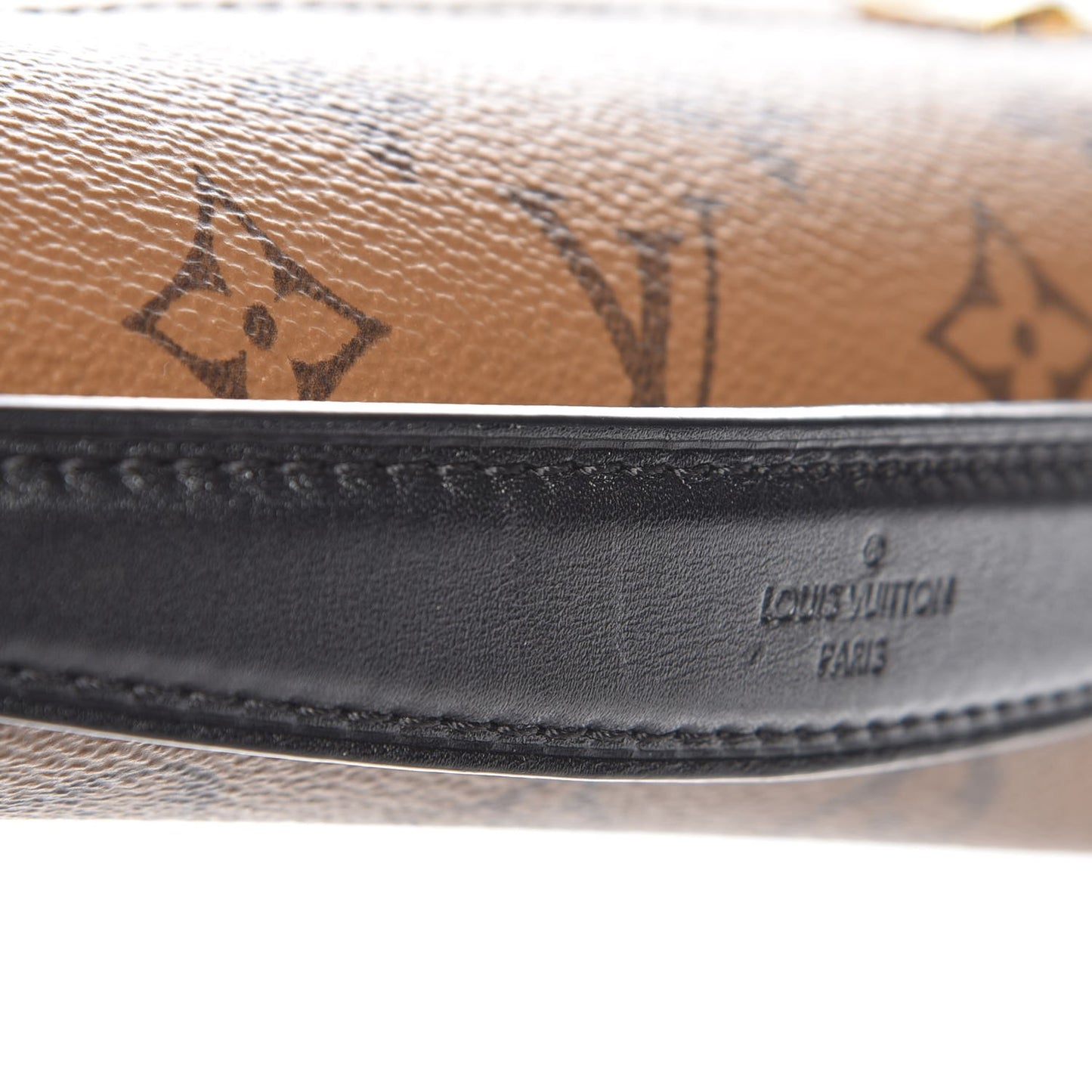 Reverse Monogram Pochette Metis