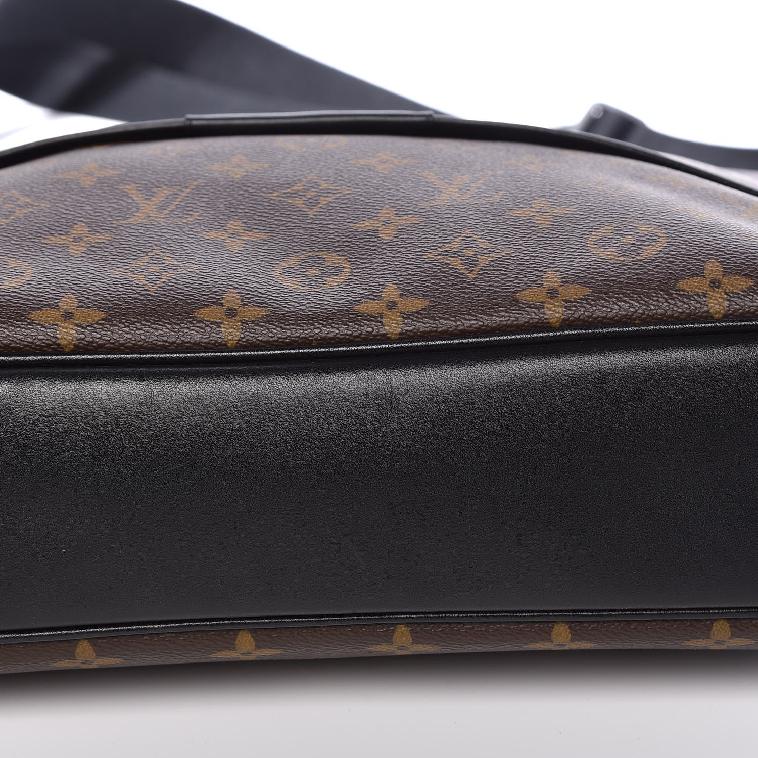 Louis Vuitton Monogram Macassar Bass GM 12 of 13