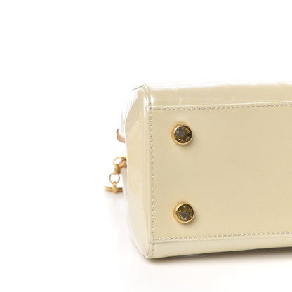 Louis Vuitton Vernis Brea MM Blanc Corail 10 of 12