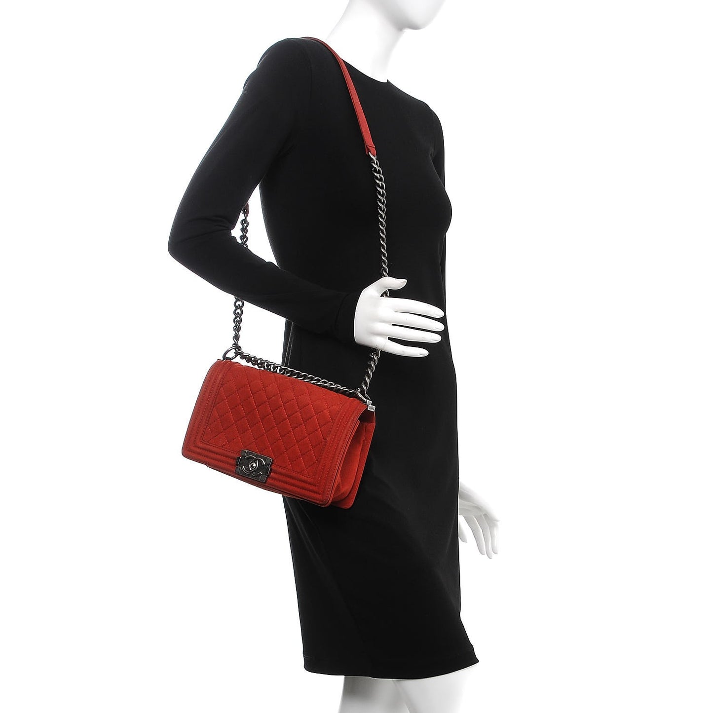 Iridescent Caviar Quilted Medium Boy Flap Red