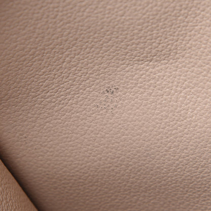 Louis Vuitton Monogram Sac Plat 14 of 20