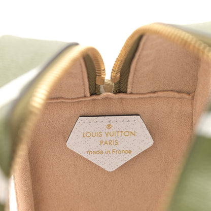 Louis Vuitton Monogram Giant Beach Pouch Kaki 6 of 13