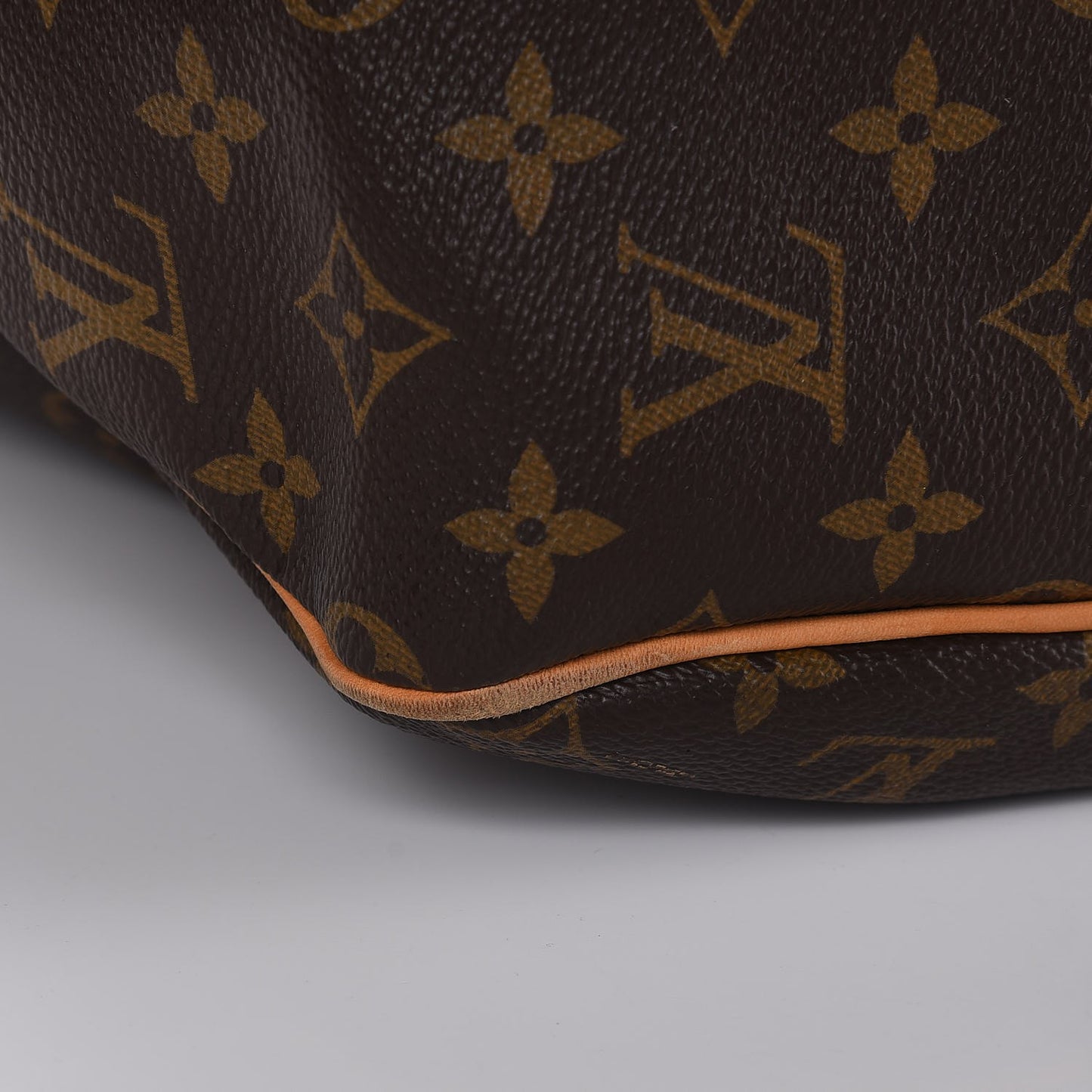 Monogram Delightful GM