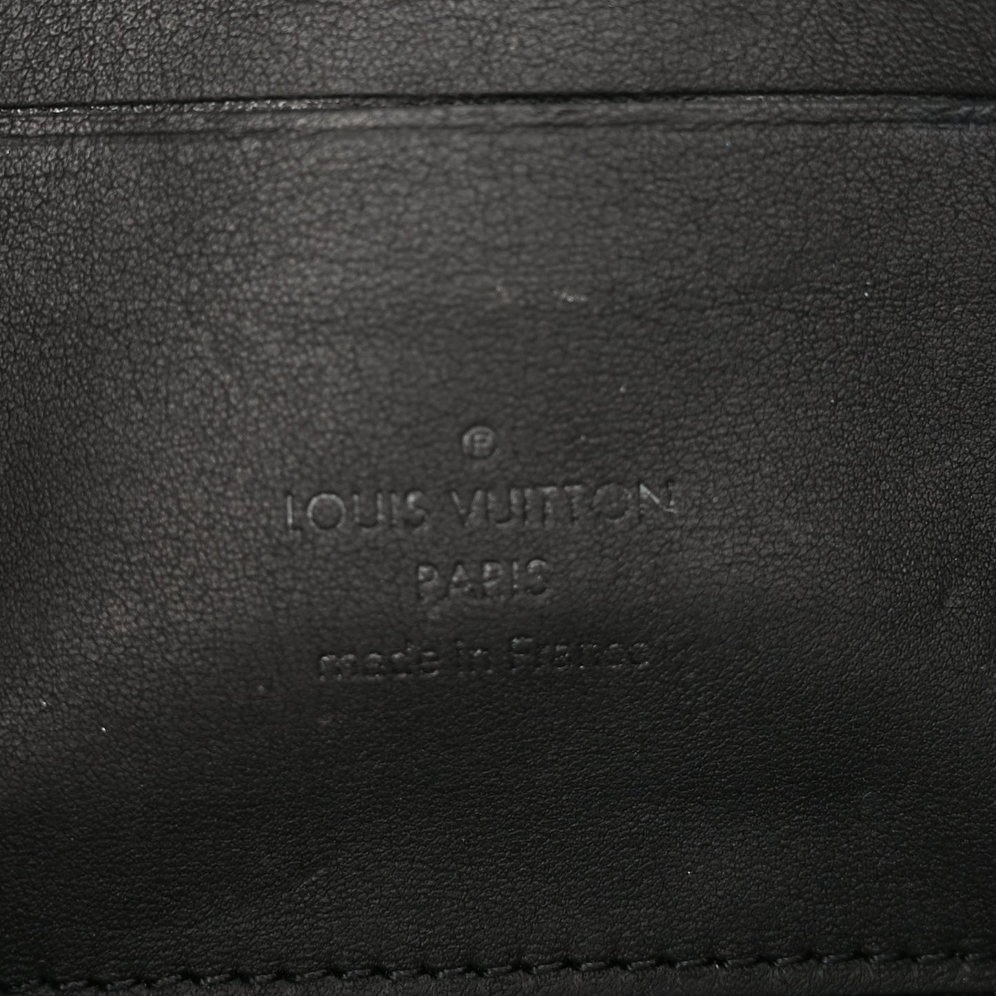Calfskin Aerogram Alpha Wearable Wallet Black