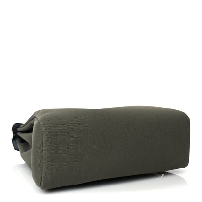 Hermes Military Toile Vache Hunter Herbag a Dos Zip Retourne Backpack Vert De Gris Black 3 of 8