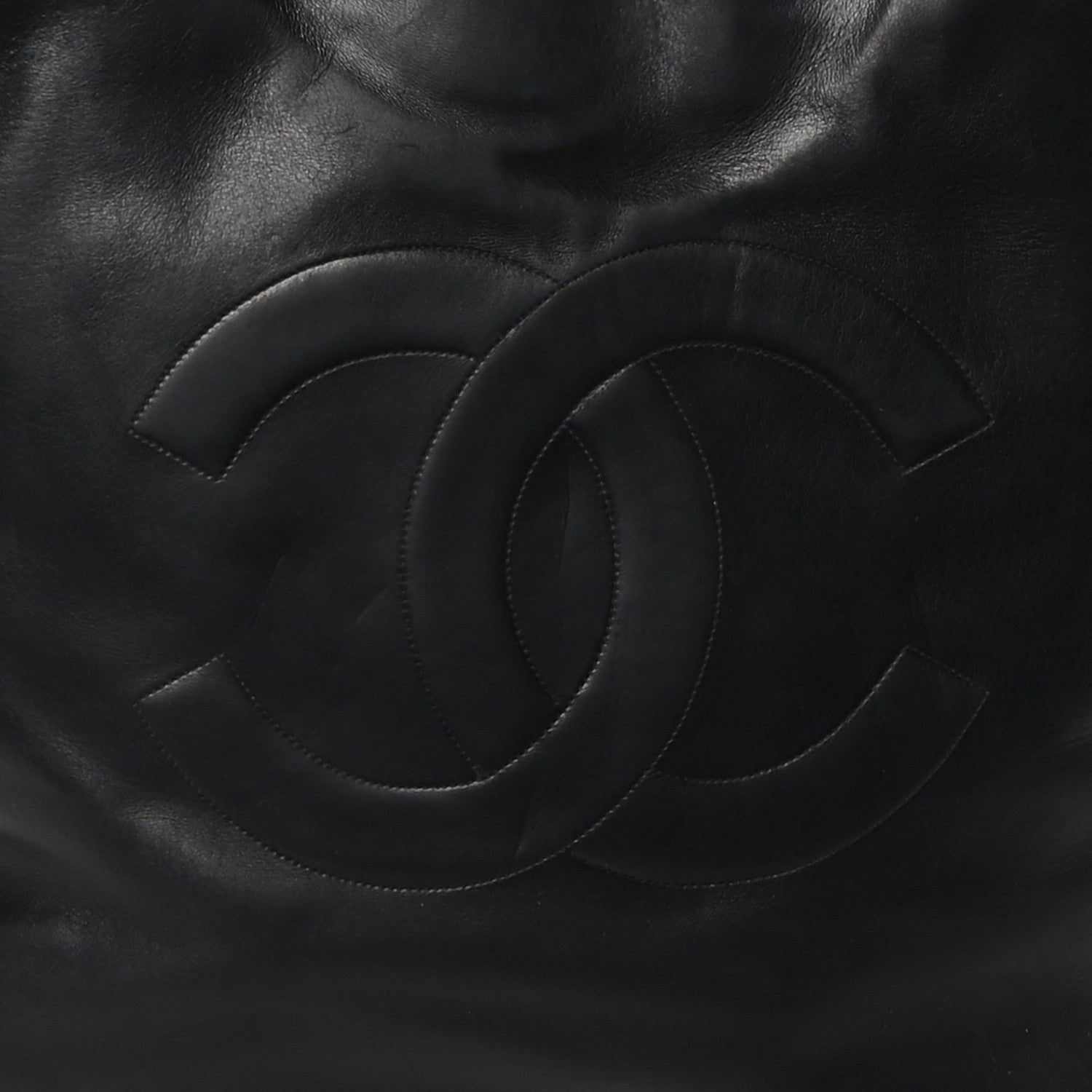 Chanel Lambskin CC Tote Black 6 of 9