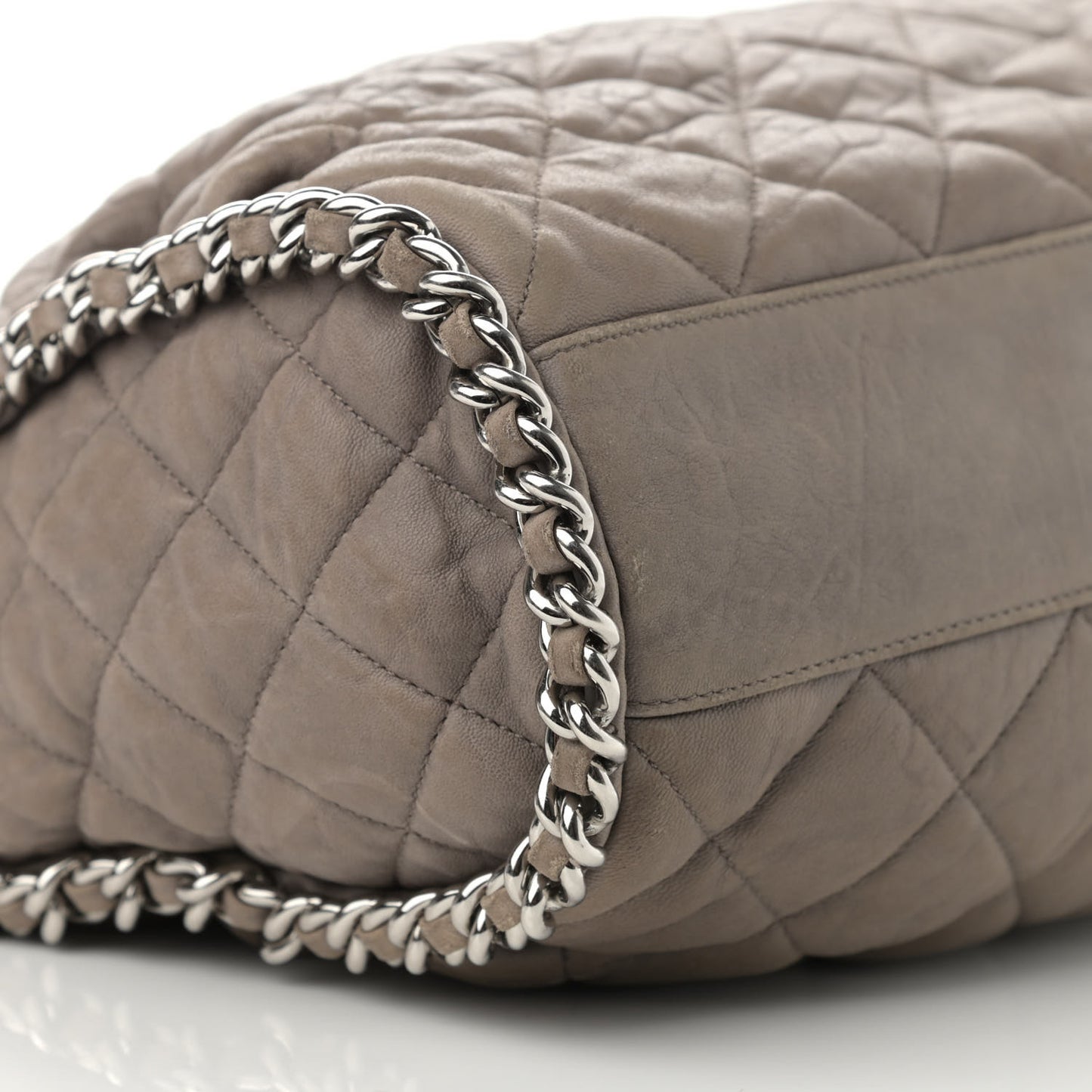 Washed Lambskin Chain Around Hobo Taupe