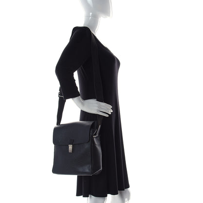 Louis Vuitton Taiga Yaranga Camera Bag Black 2 of 12