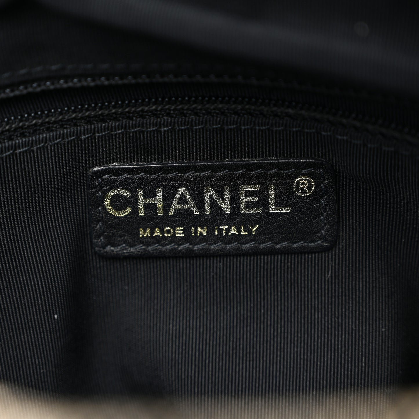 Caviar Quilted Petit Timeless Tote PTT Black