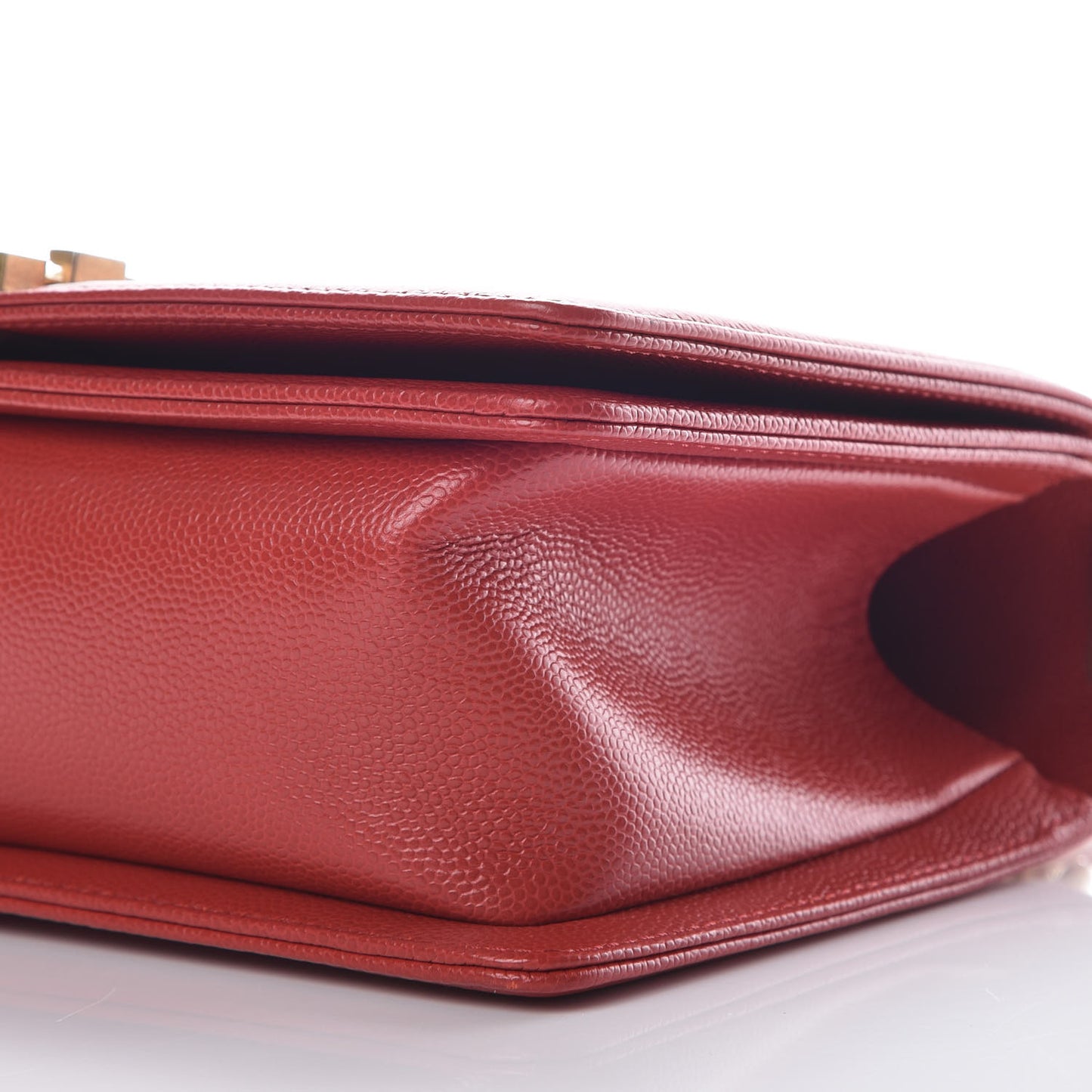 Caviar Chevron Quilted Medium Boy Flap Red