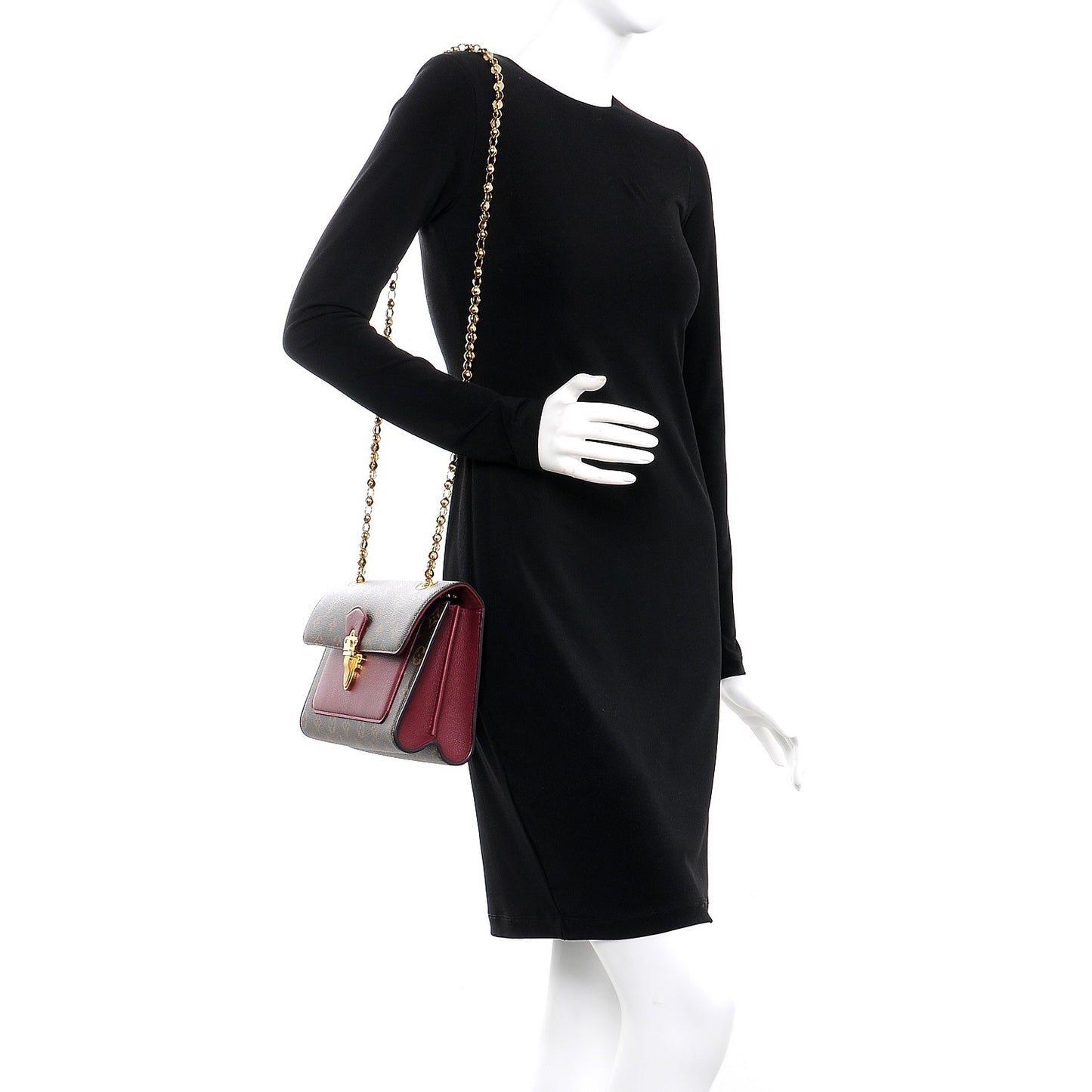 Monogram Victoire Raisin